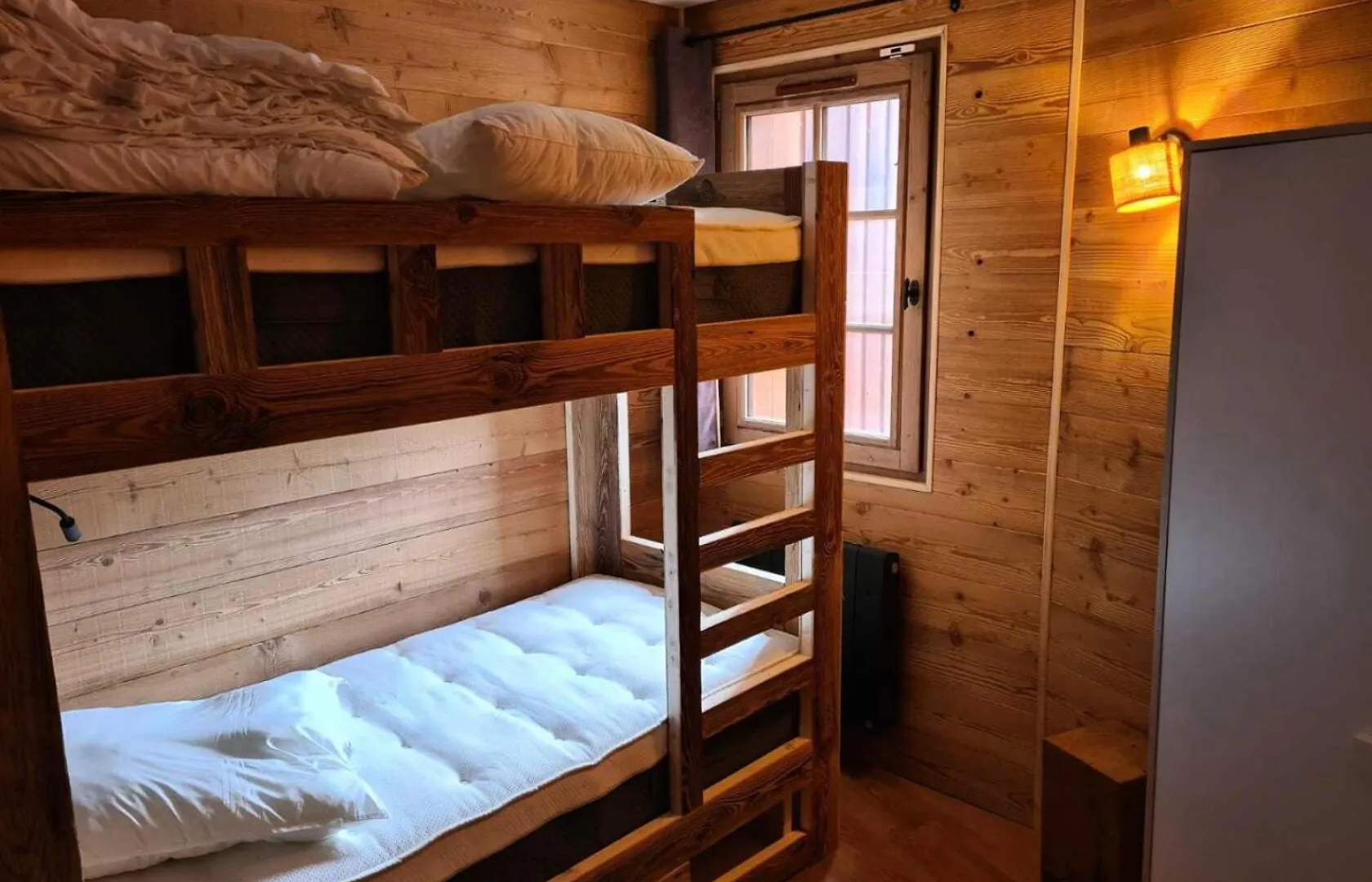 Chalet Alaska - Grand Appartement Pour 8 Dans Residence Avec Piscine Sauna Et Hammam Mae-9191 Val Thorens 0*,  Francia